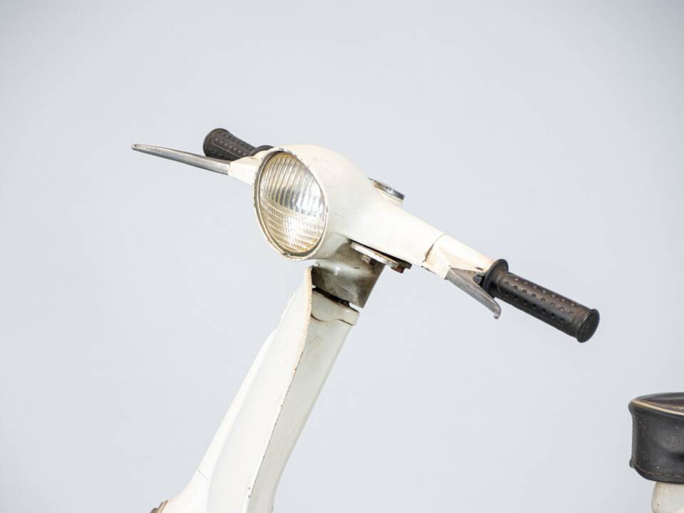 Image 29/32 of Piaggio DUMMY (1968)