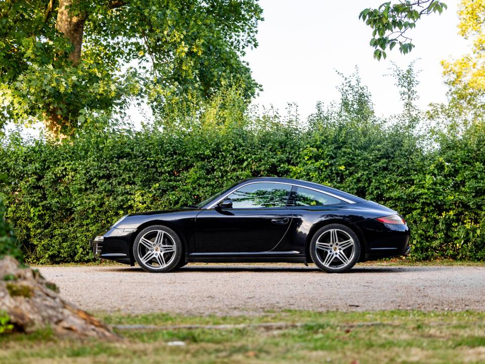 Afbeelding 23/46 van Porsche 911 Targa 4 (2010)