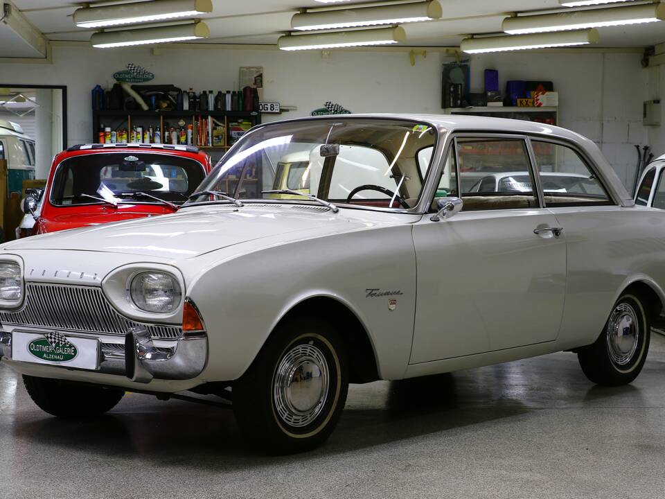 Image 3/15 de Ford Taunus 17m 1500 (1964)