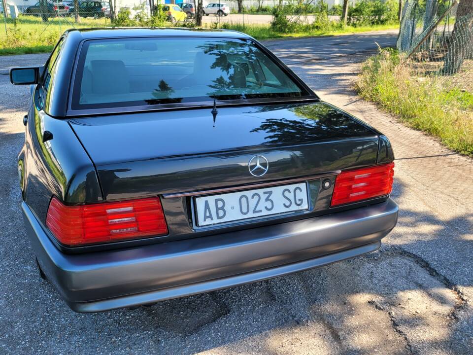 Bild 9/20 von Mercedes-Benz 300 SL-24 (1991)