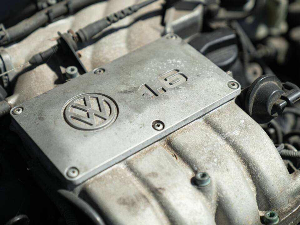 Image 36/37 of Volkswagen Golf III 1.6 (1997)
