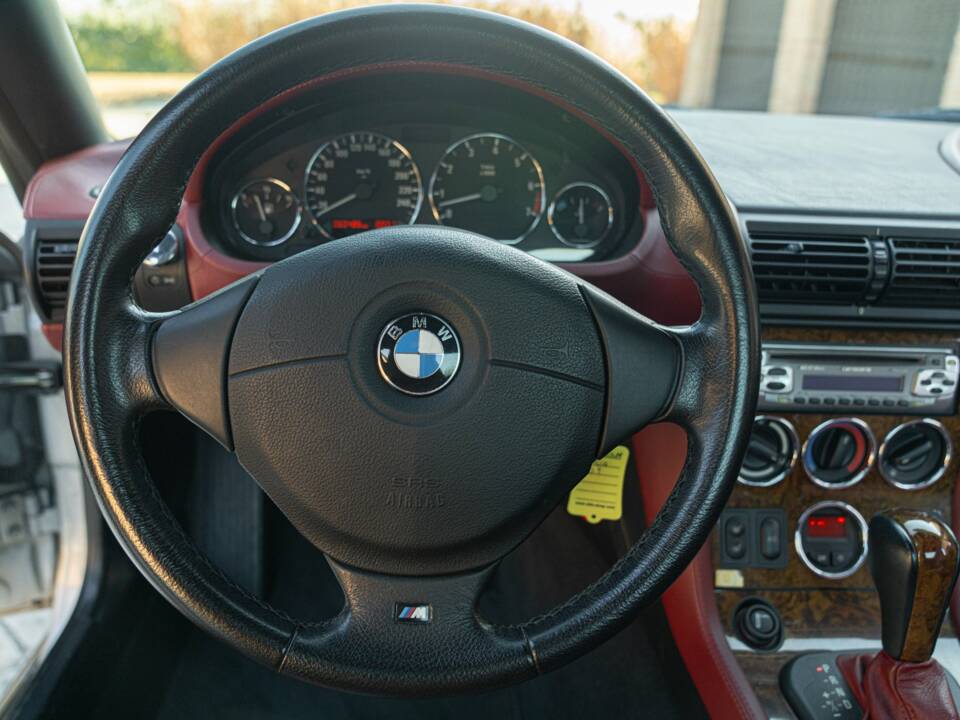 Bild 34/49 von BMW Z3 3.0i (2001)