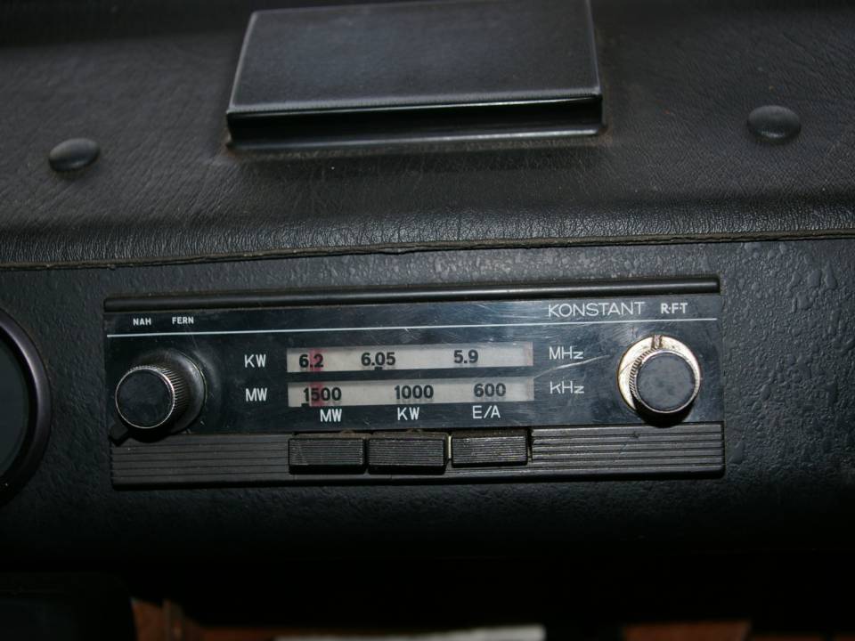 Immagine 12/43 di Trabant 601 (1986)