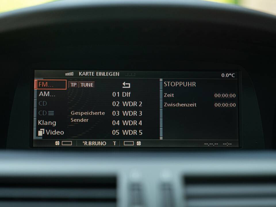 Image 45/50 of BMW 750iL (2001)