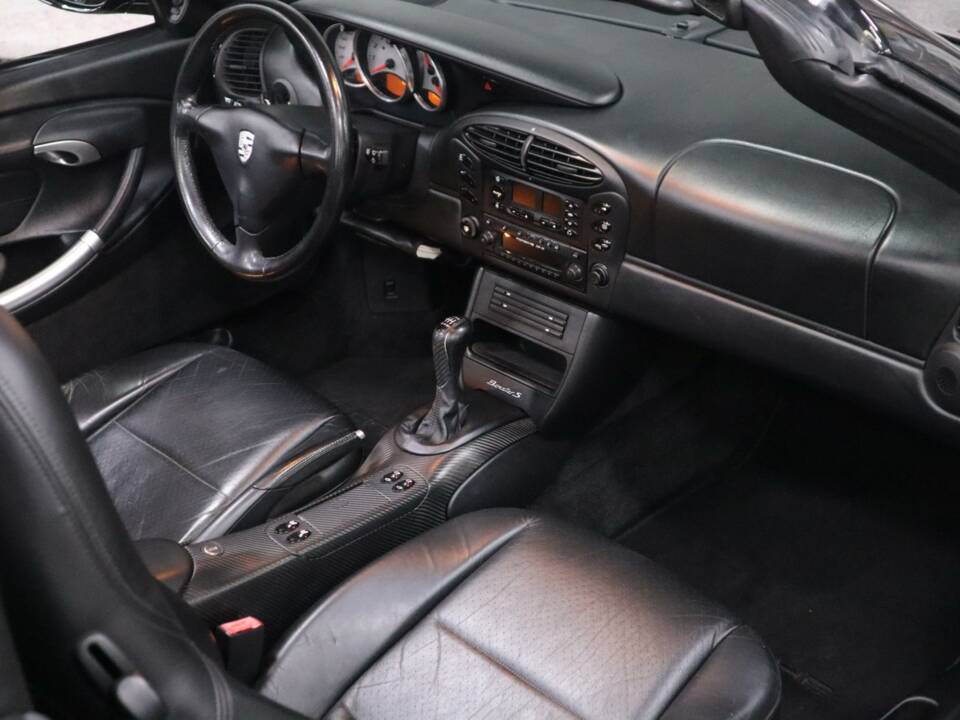 Bild 10/41 von Porsche Boxster S (2000)