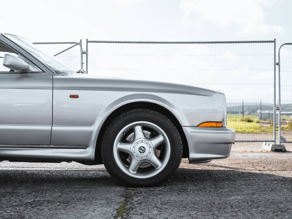 Image 9/33 de Bentley Continental R Mulliner (2002)