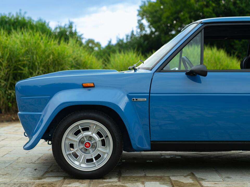 Bild 24/50 von FIAT 131 Racing Volumetrico Abarth (1981)
