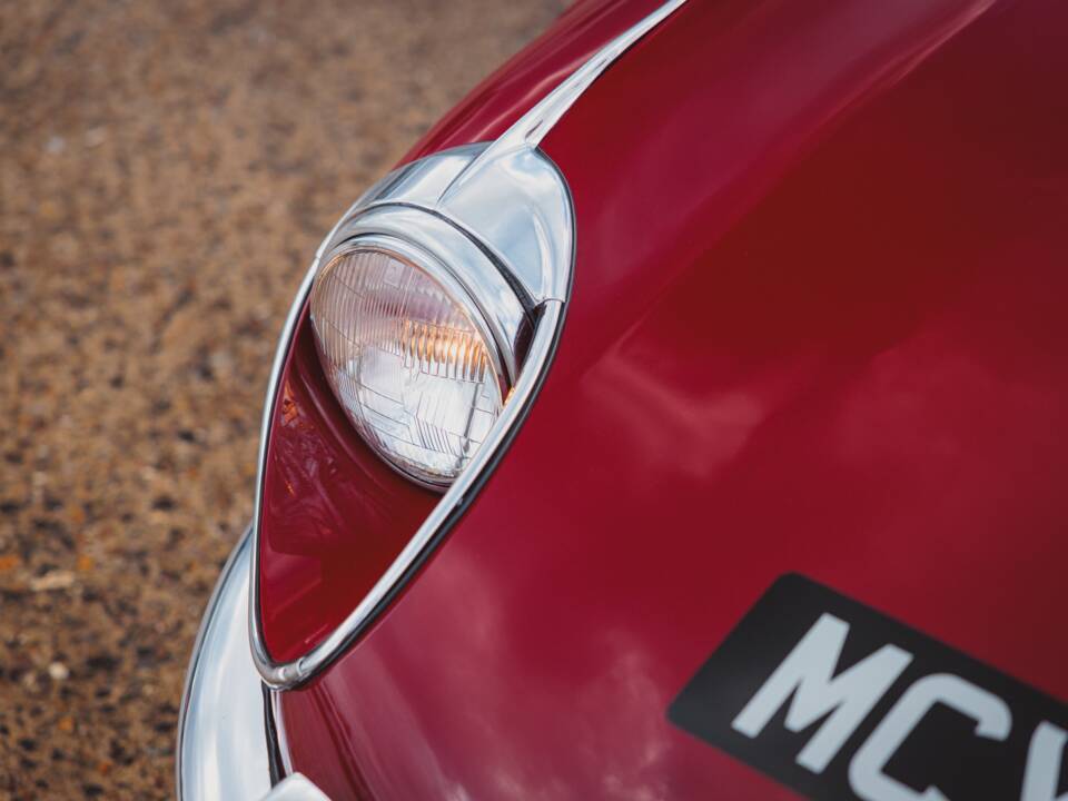 Bild 30/50 von Jaguar Type E V12 (1971)