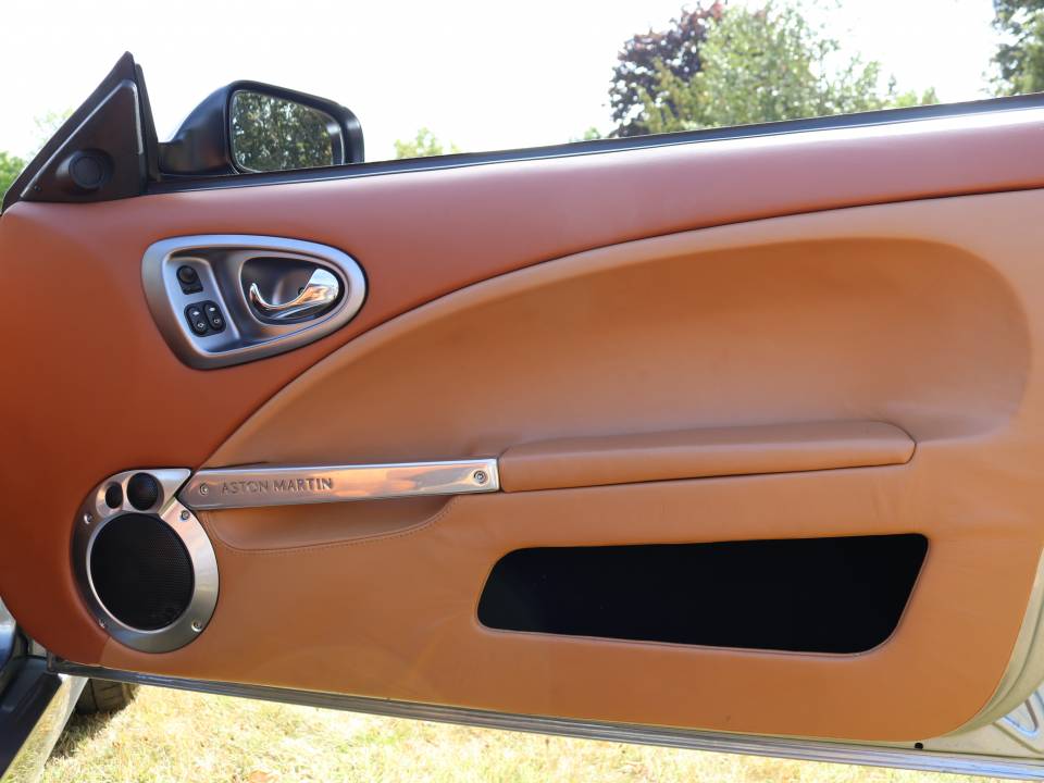 Bild 31/100 von Aston Martin V12 Vanquish (2003)