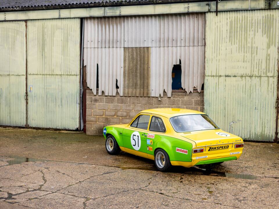 Bild 18/50 von Ford Escort RS 1600 (1900)