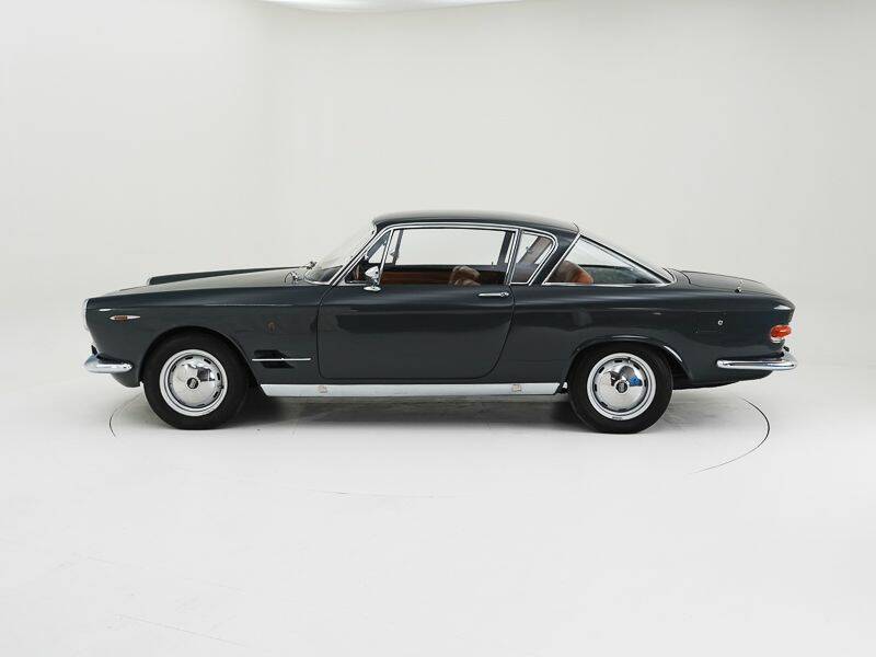 Image 8/15 of FIAT 2300 S Coupé (1964)