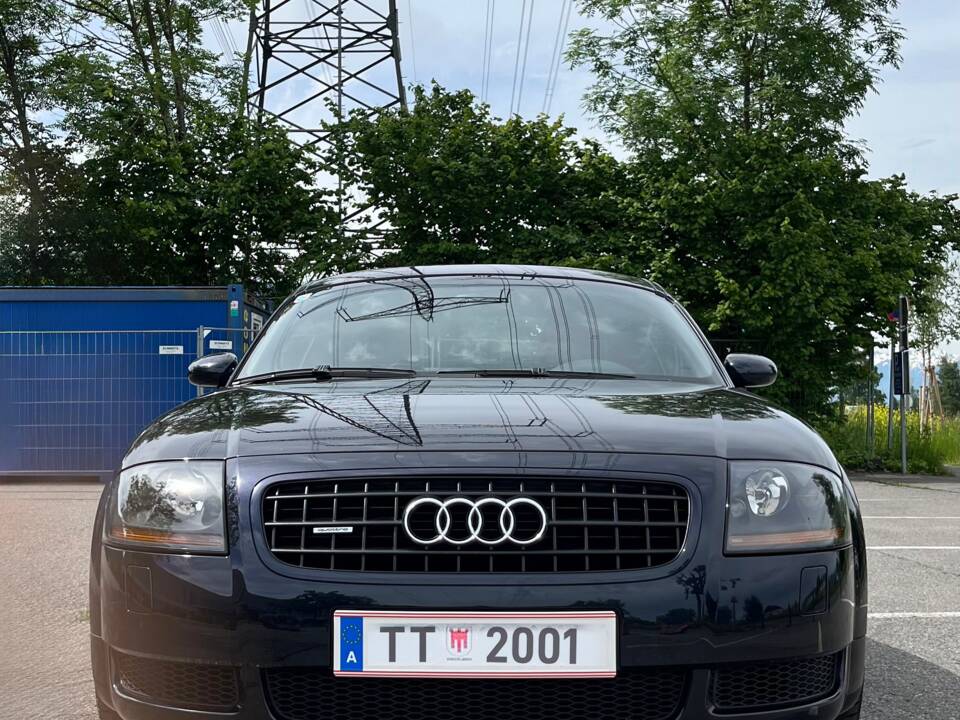 Bild 6/64 von Audi TT 1.8 T quattro (2001)