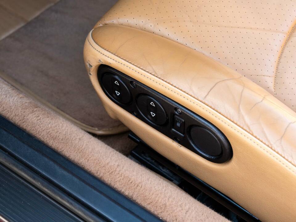 Bild 30/52 von Porsche 911 Targa (1997)