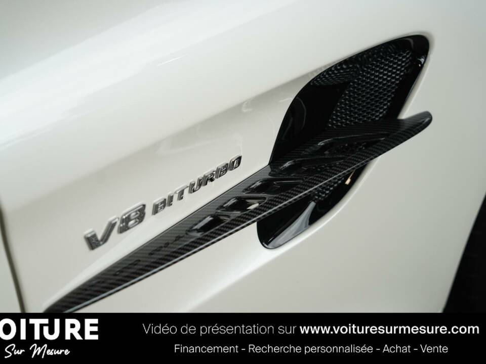Image 26/44 of Mercedes-AMG GT-R (2021)