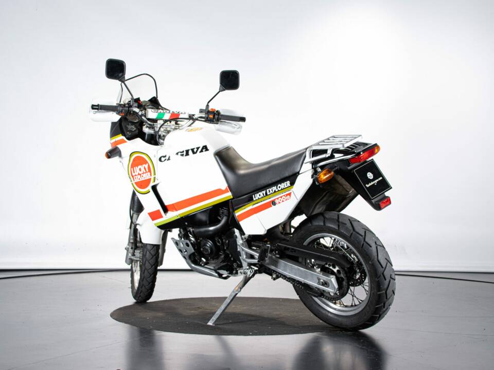 Bild 2/50 von Cagiva E900 Elefant (1993)