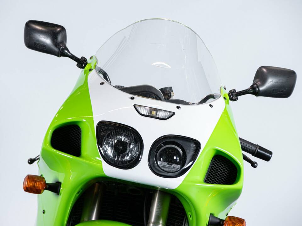 Imagen 36/50 de Kawasaki DUMMY (1996)