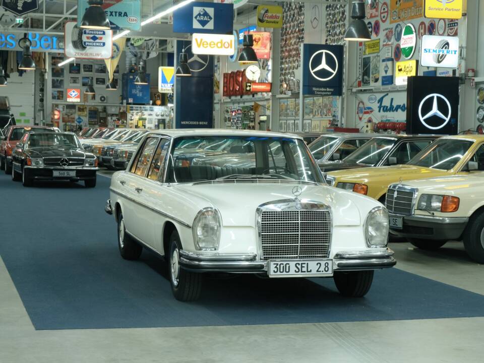 Afbeelding 64/70 van Mercedes-Benz 300 SEL (1968)