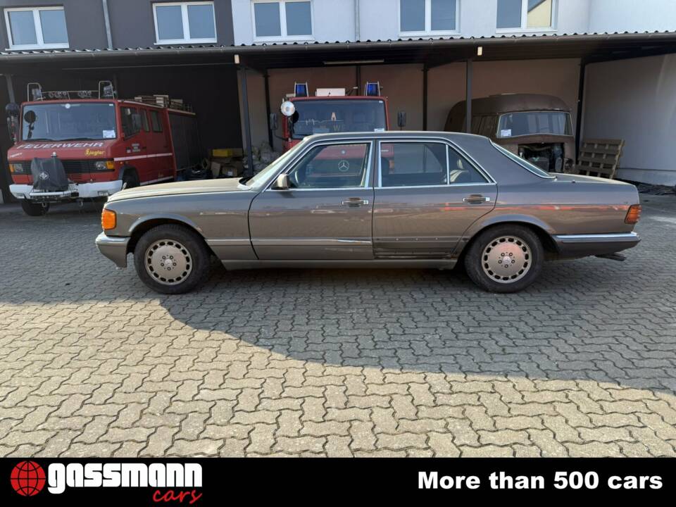 Image 5/15 of Mercedes-Benz 500 SE (1990)