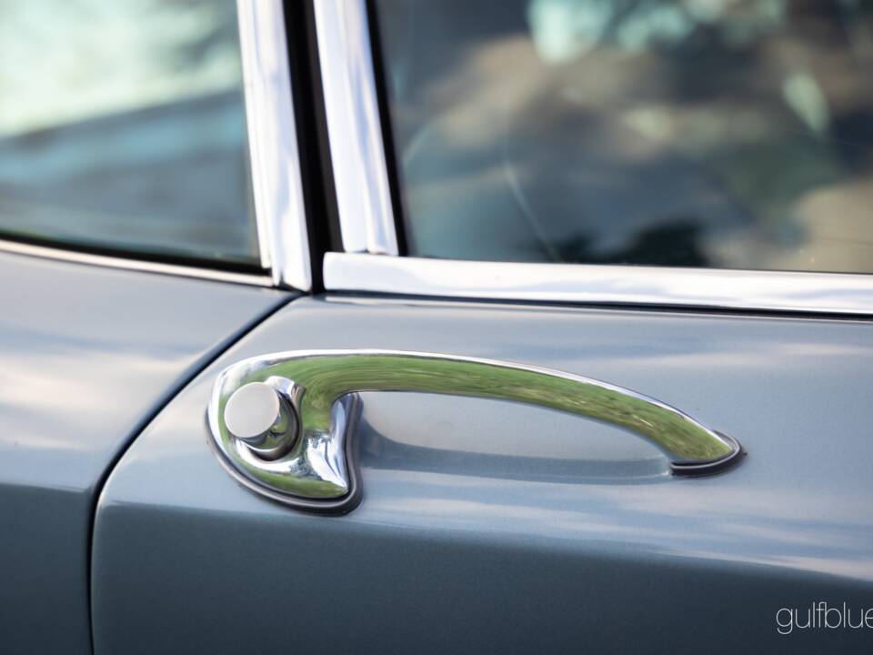 Bild 27/61 von Maserati Mistral 4000 (1968)