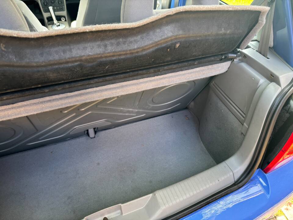 Bild 11/21 von Volkswagen Lupo 1.2 TDI 3L (2002)