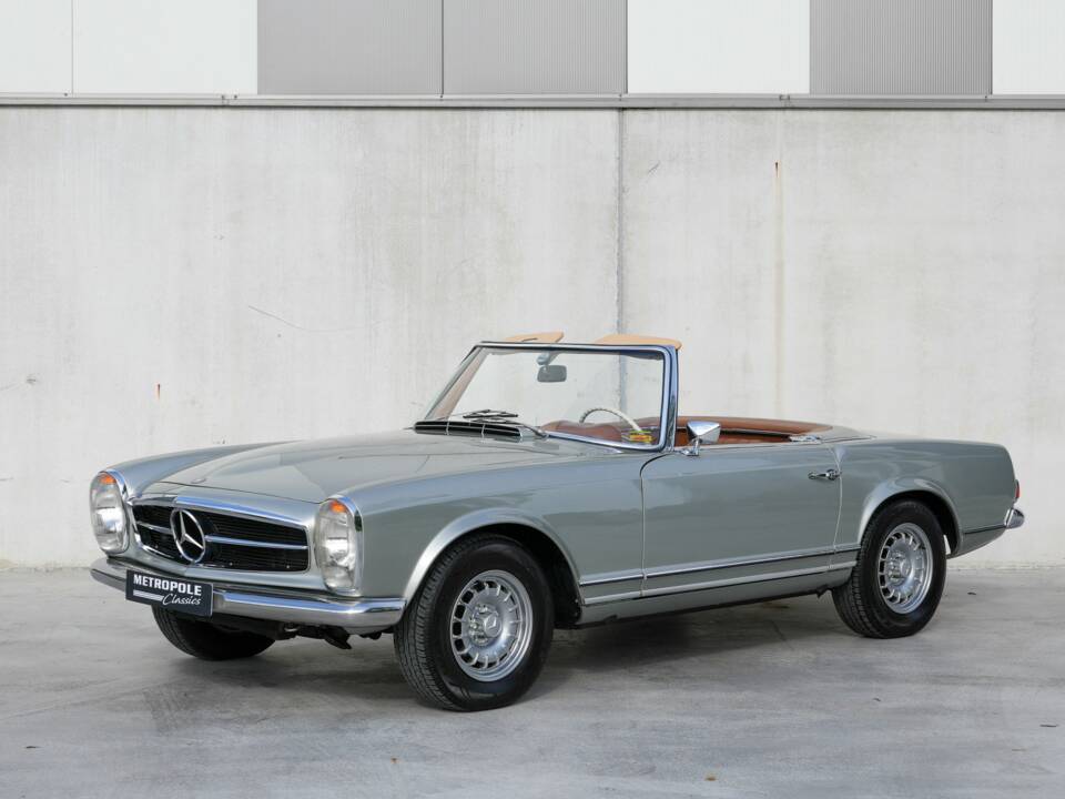 Imagen 1/41 de Mercedes-Benz 280 SL (1971)