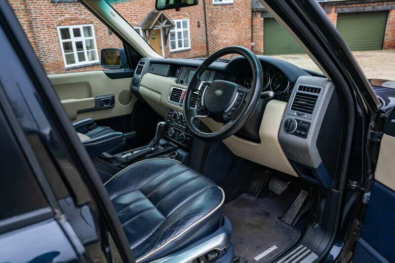 Immagine 47/50 di Land Rover Range Rover Vogue V8 (2002)