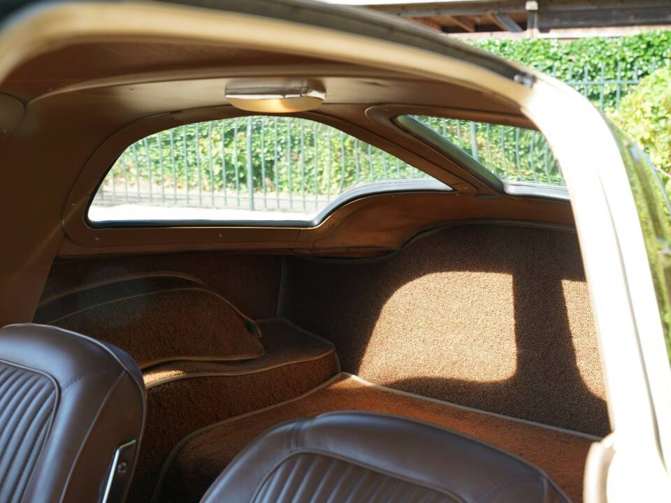 Image 17/50 de Chevrolet Corvette Sting Ray (1963)