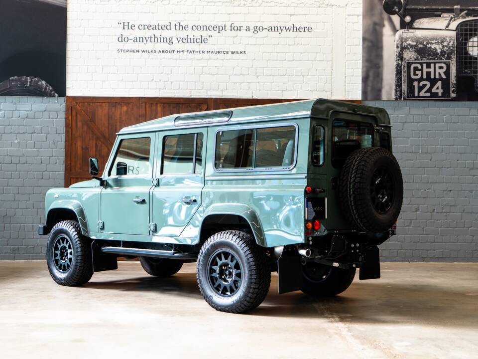 Image 6/24 of Land Rover Defender 110 (2013)