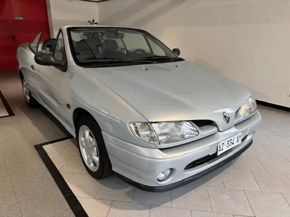 Image 3/13 of Renault Mégane 1.6 e (1998)