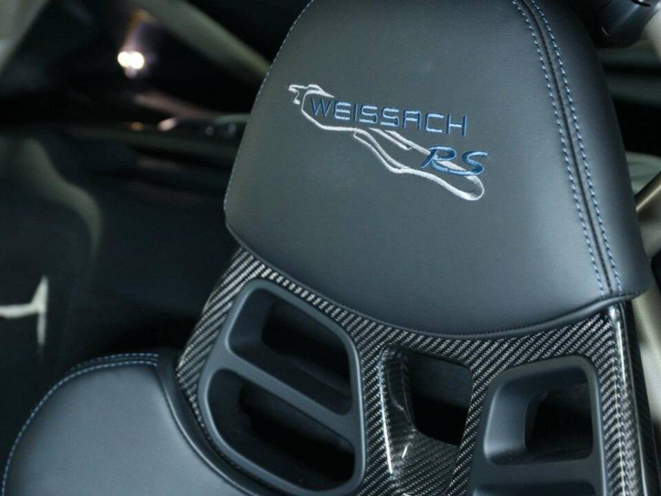 Image 13/50 of Porsche 718 Cayman GT4 RS Weissach (2023)
