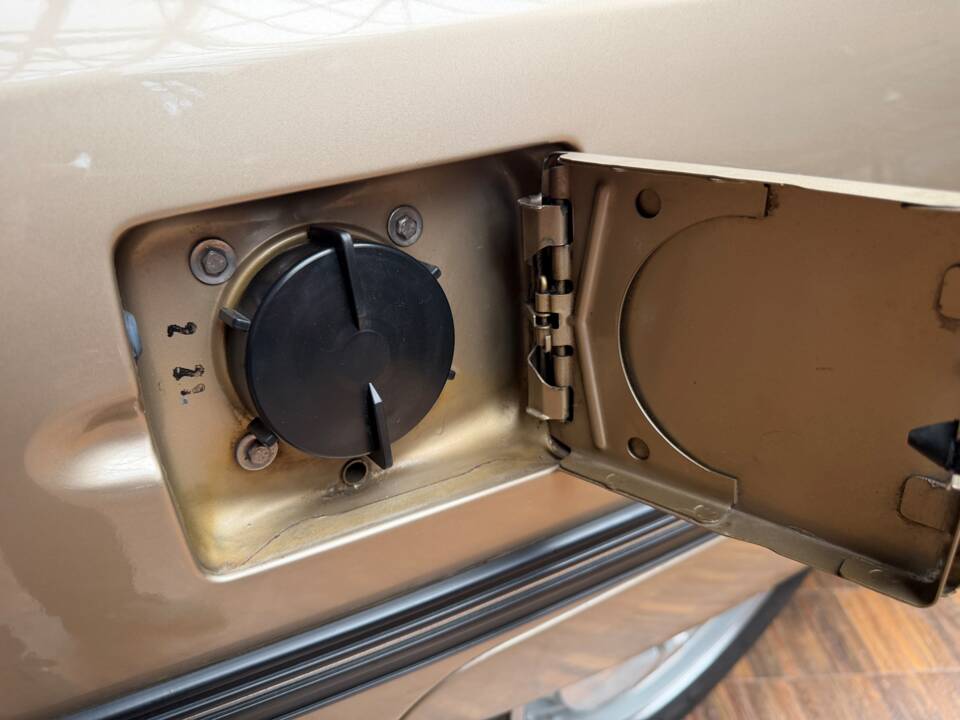 Image 28/43 de Citroën CX 25 GTi (1984)