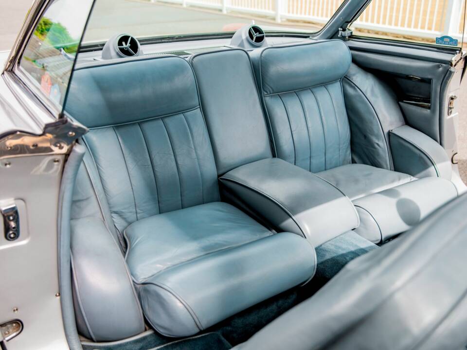 Immagine 23/26 di Facel Vega Facel II (1962)