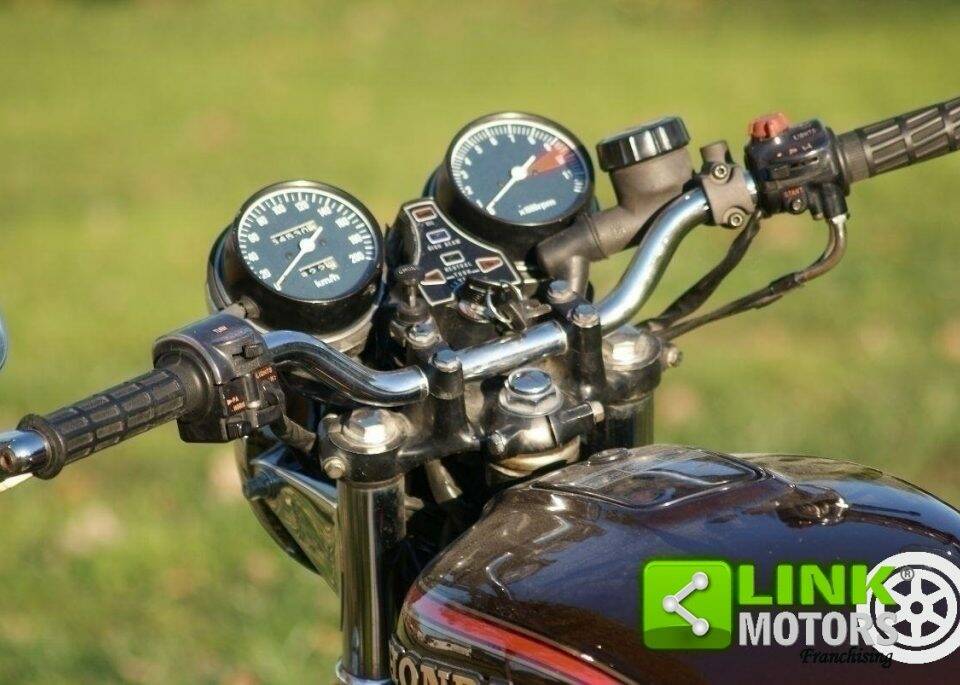 Image 9/19 of Honda CB 500 Four (1978)