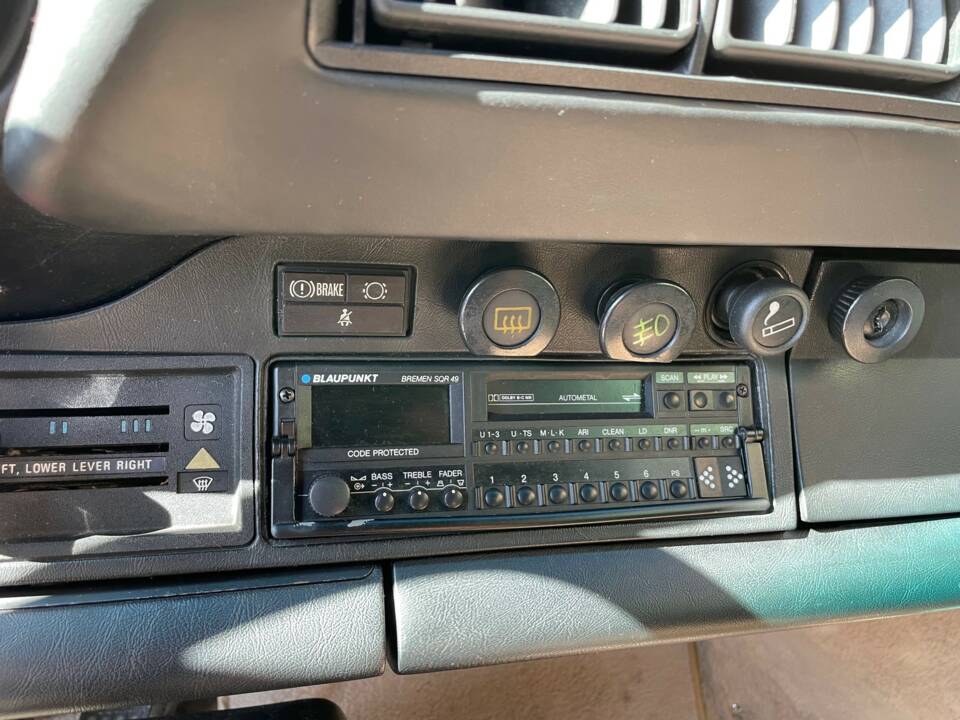 Bild 13/13 von Porsche 911 Carrera 3.2 (1984)