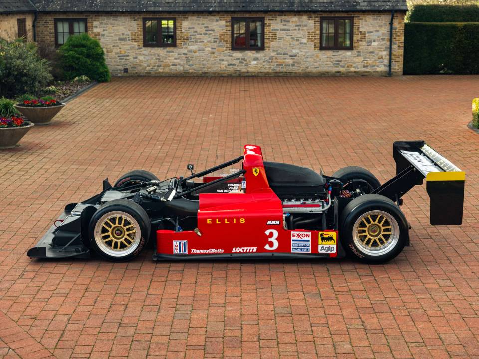 Imagen 4/20 de Ferrari 333 SP (1994)
