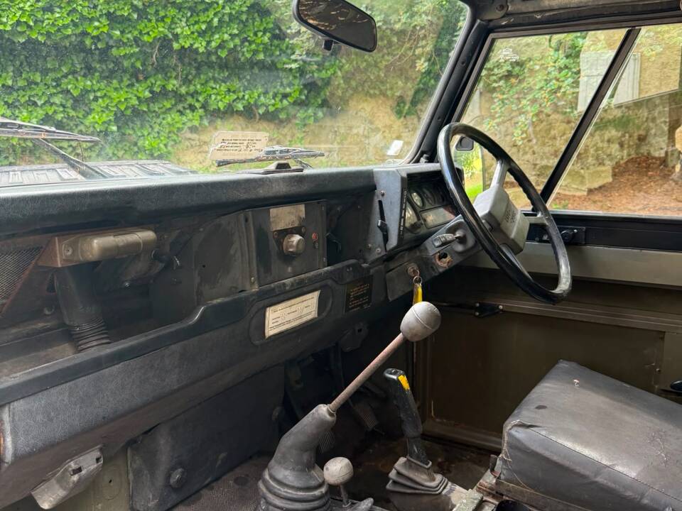 Bild 6/7 von Land Rover Defender 110 Turbo Diesel (1987)