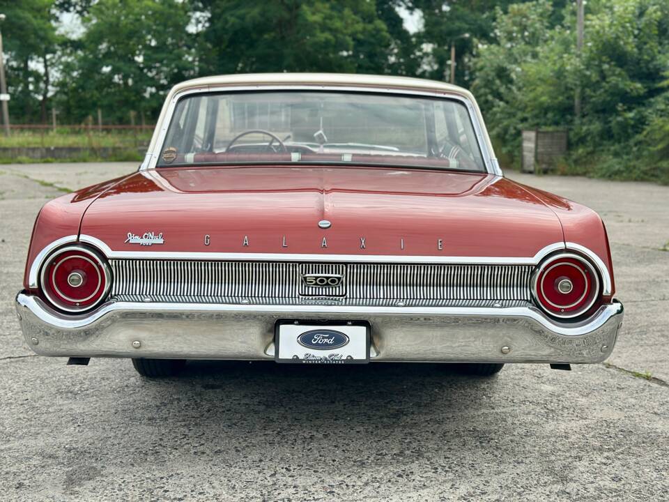 Image 6/20 of Ford Galaxie 500 (1962)