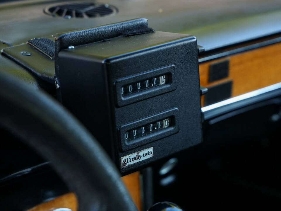 Image 25/50 of Alfa Romeo 1750 GT Veloce (1970)
