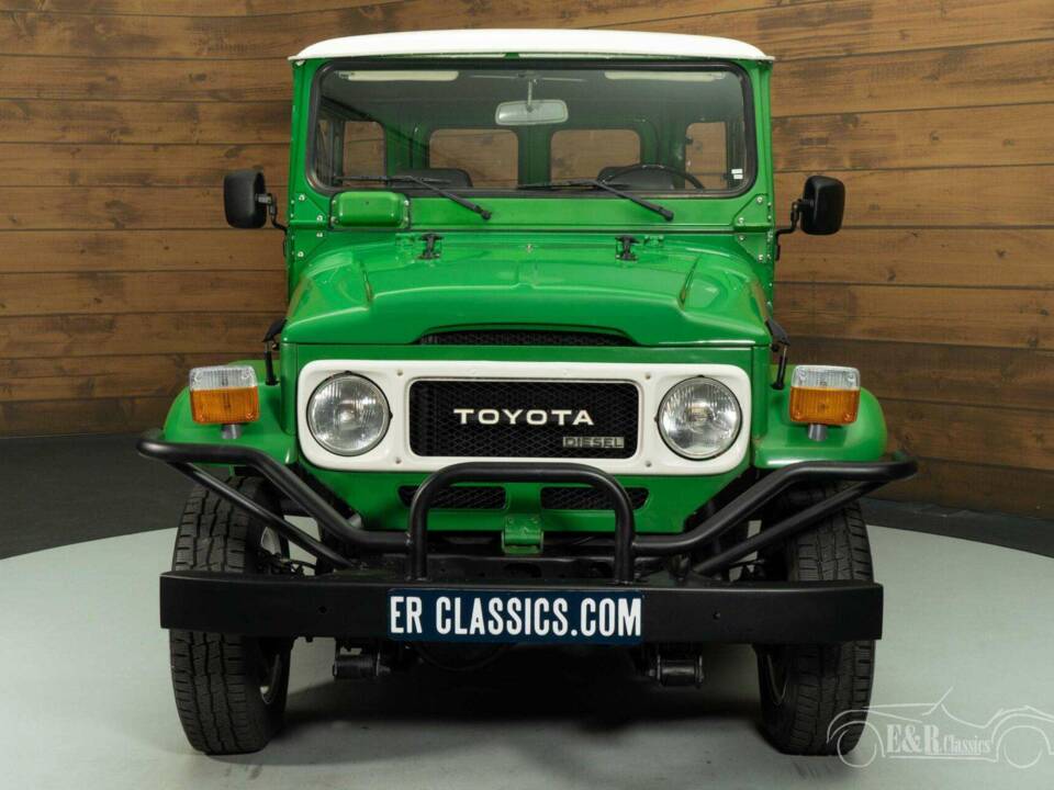 Image 17/19 of Toyota Land Cruiser BJ 42 (1983)