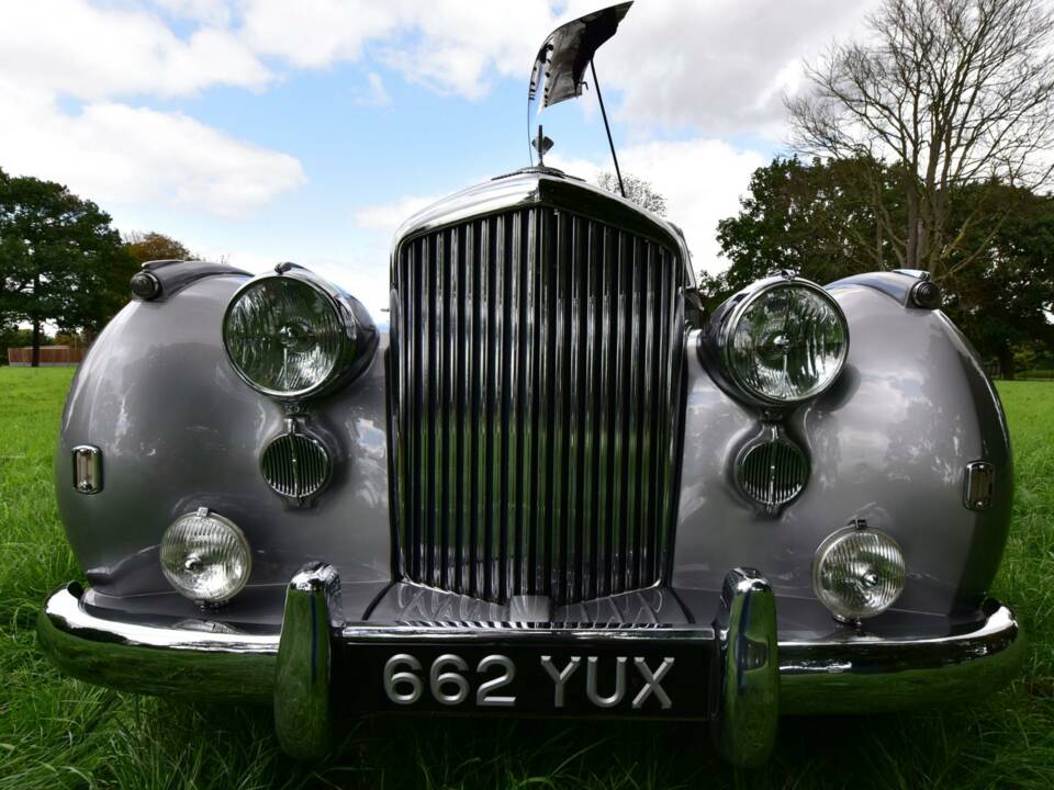 Image 30/50 de Bentley Mark VI Mulliner (1951)