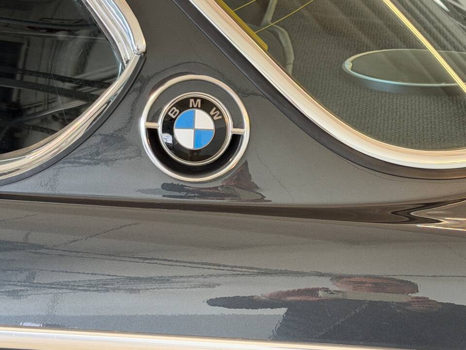 Bild 40/69 von BMW 3,0 CSi (1975)