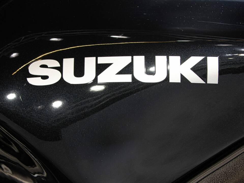 Immagine 40/50 di Suzuki GSX Hayabusa 1300 (1999)