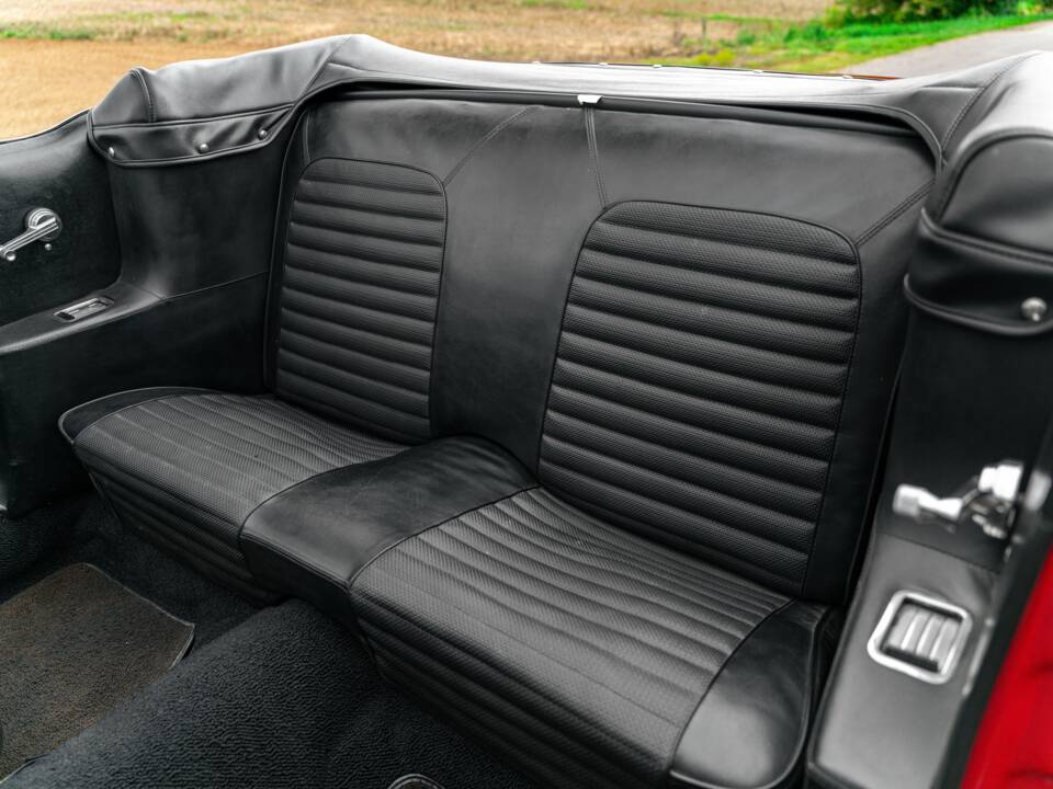 Image 14/20 of Ford Mustang 289 (1966)