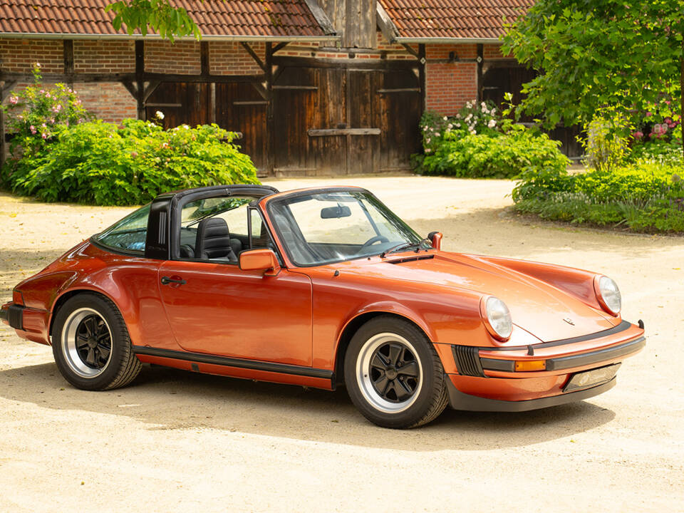 Image 17/90 of Porsche 911 Carrera 3.0 (1977)