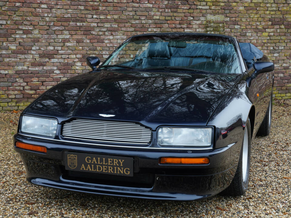 Bild 39/50 von Aston Martin Virage Volante (1994)