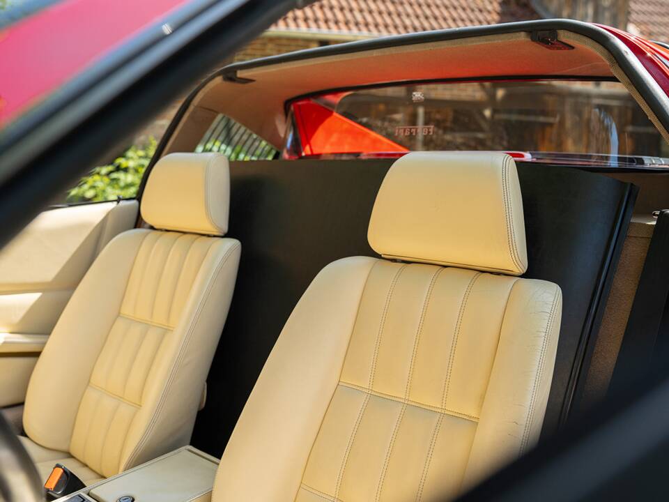 Bild 19/38 von Ferrari 328 GTS (1986)
