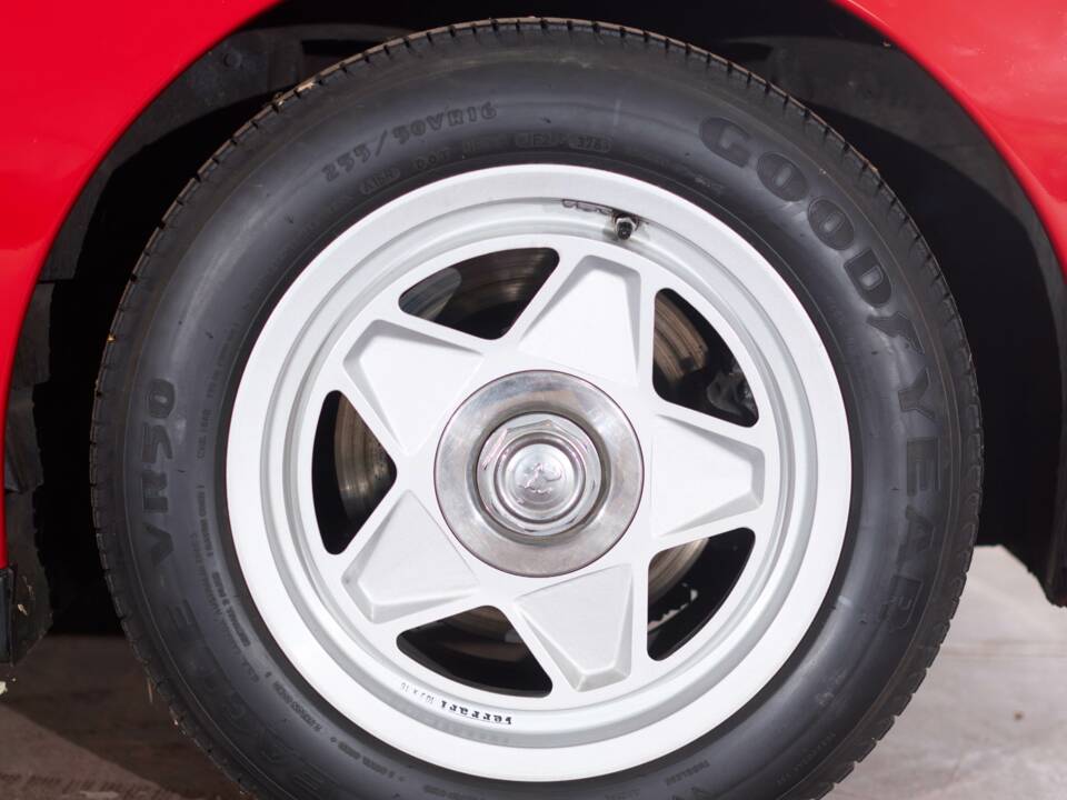 Image 30/56 of Ferrari Testarossa (1987)