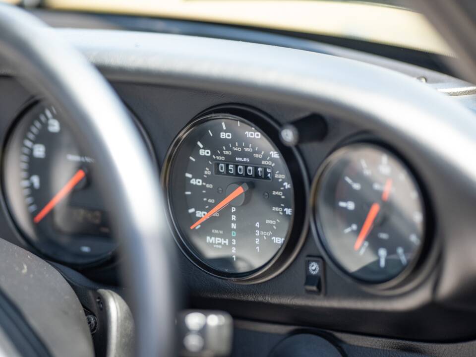 Afbeelding 47/50 van Porsche 911 Carrera (1995)