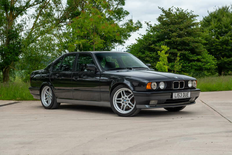 Bild 42/50 von BMW M5 (1994)