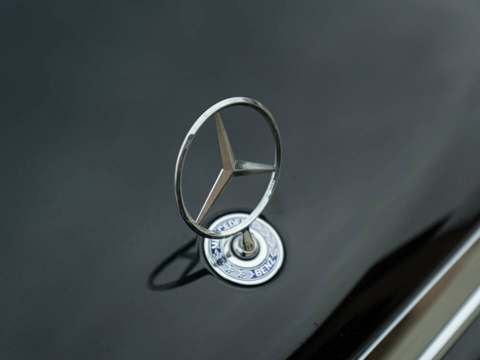 Image 10/50 of Mercedes-Benz S 500 (2007)
